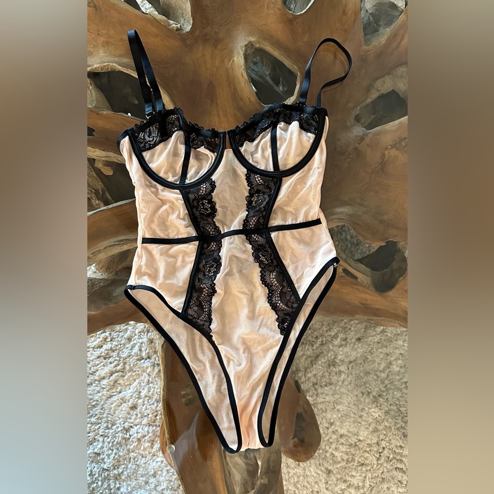 Corset bodysuit